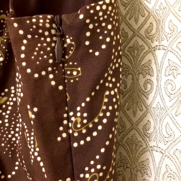 Petite Sophisticate brown dress - Picture 5 of 5